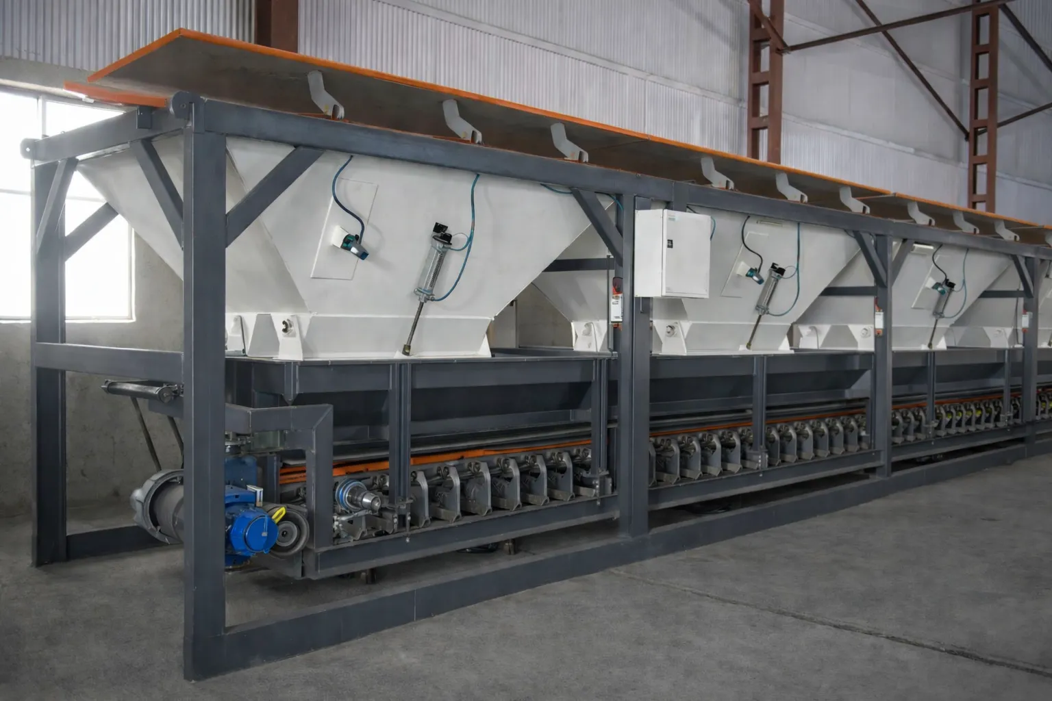 Material Handling Equipment Conveyor System